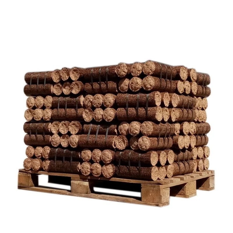 img_3036-4 Bûches de bois compressé de nuit – Demi-palette de 480 kg – Image 1